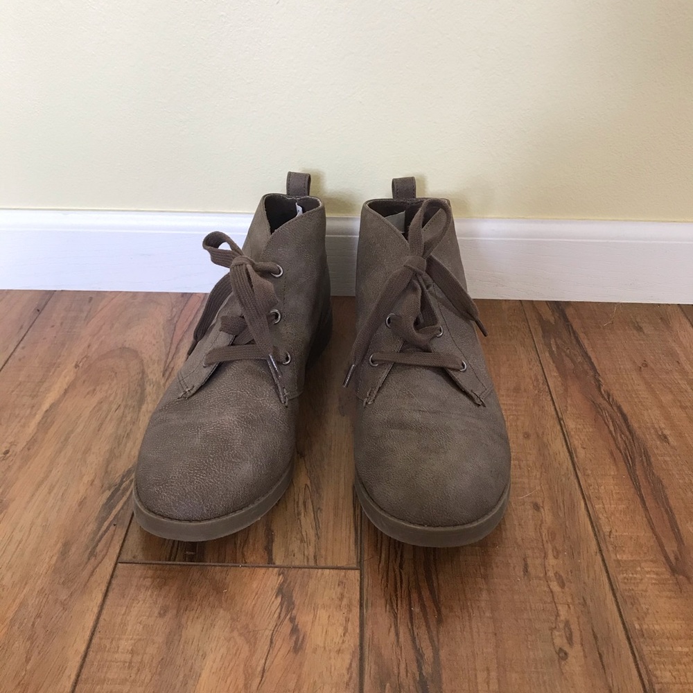 Rock and Candy Chukka Boots